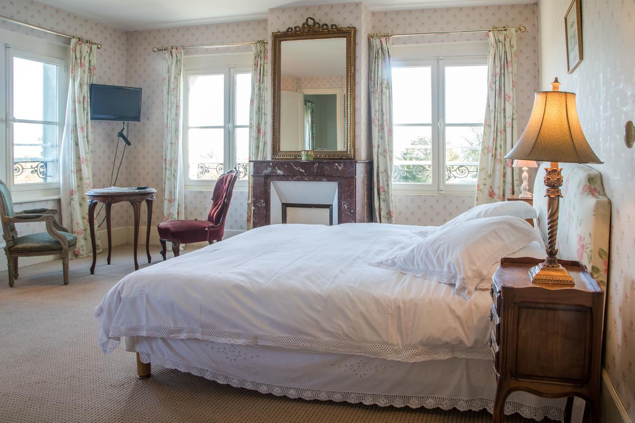Chambres D'Hotes Chateau De La Puisaye Verneuil d'Avre et d'Iton Exterior foto