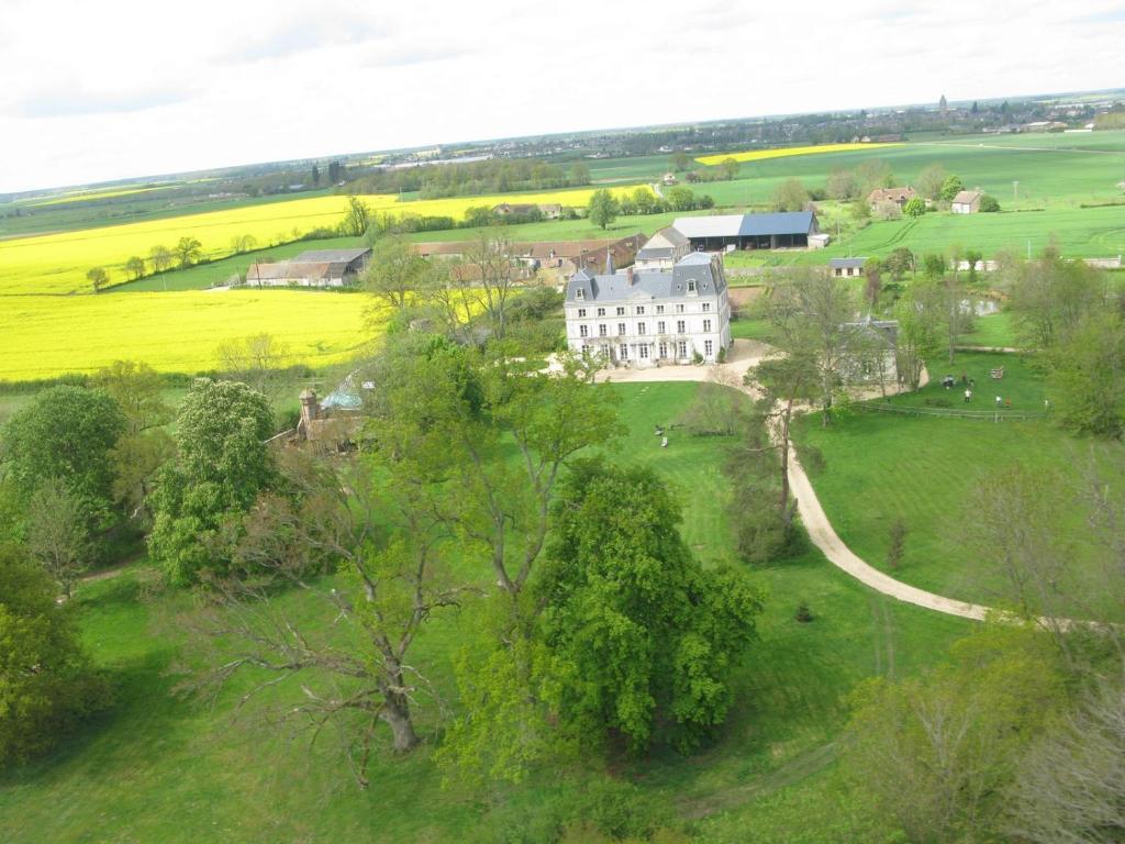 Chambres D'Hotes Chateau De La Puisaye Verneuil d'Avre et d'Iton Exterior foto